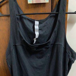 Lululemon Black Scoop Neck Tank. Size 12. Vintage